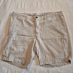 Goodfellow & Co men's size 42 Linden Short linen blend, light tan VGUC